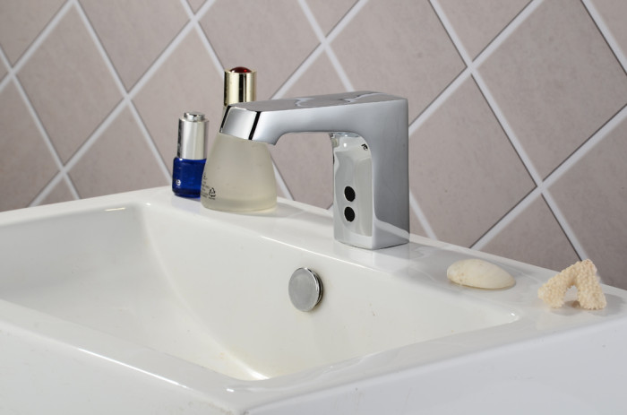 Non-contact  Basin Tap Touchless Square Automatic Sensor Faucet DT-169D/AD