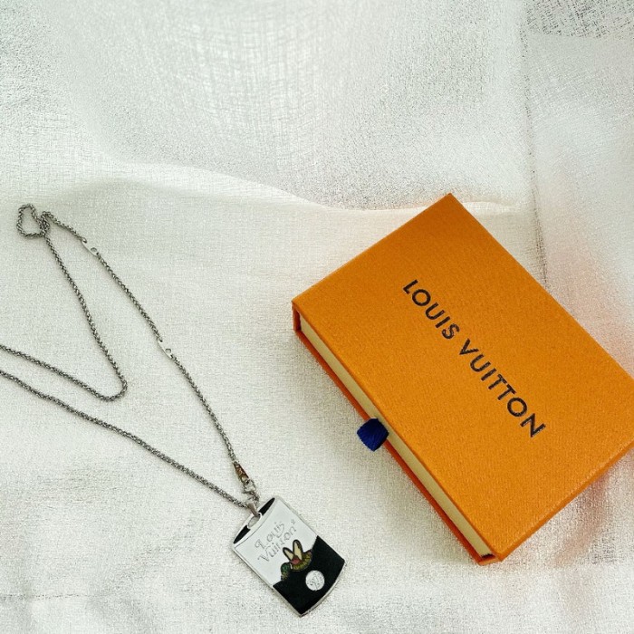 LV X Nigo duck Necklace FZXL019