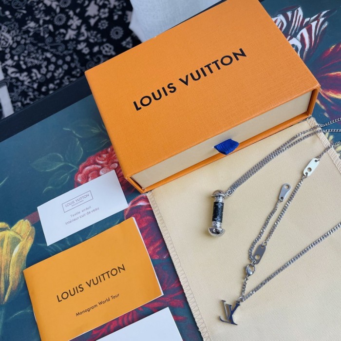 LV dumbbel Necklace FZXL028