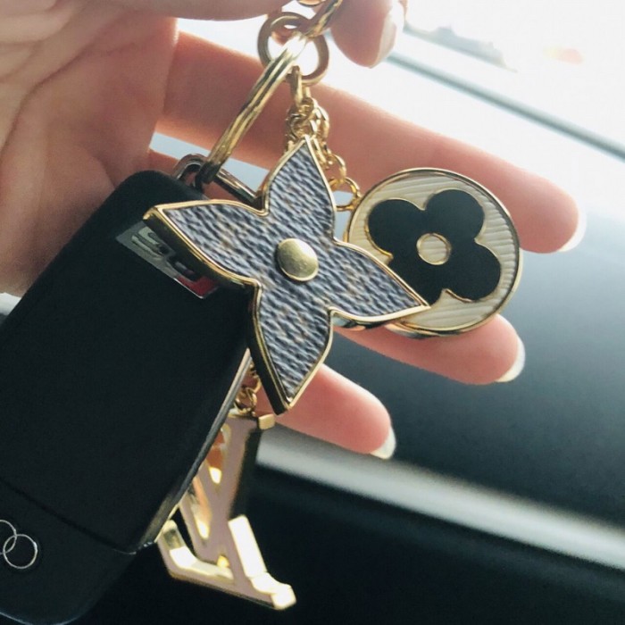 LV SPRING STREET key chain FZXL020