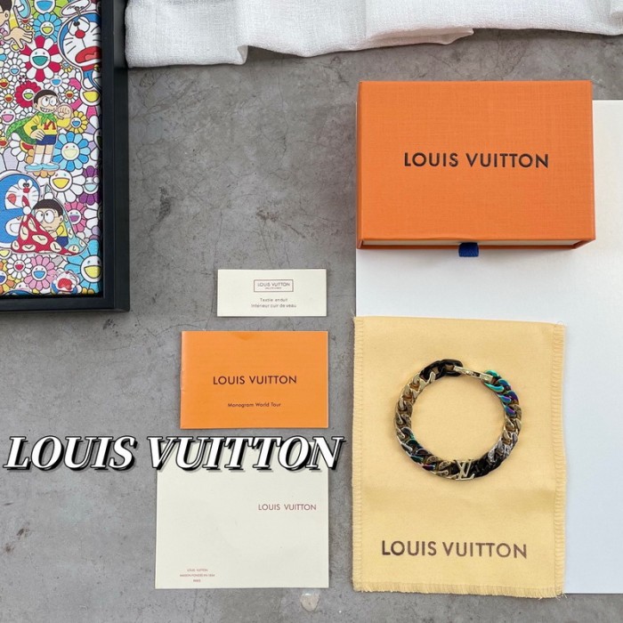 LV chan links patches Bracelet FZXL024
