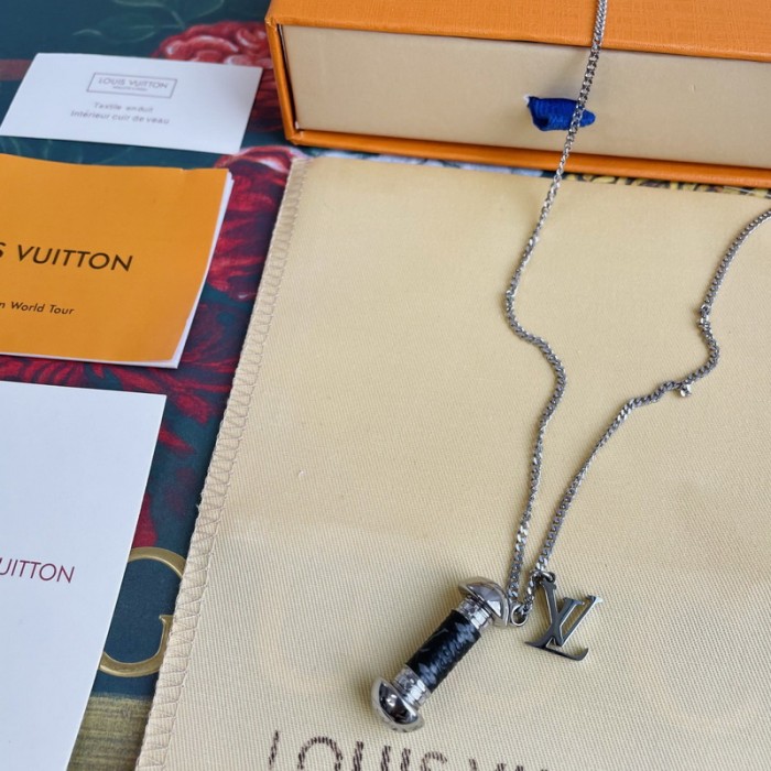 LV dumbbel Necklace FZXL028