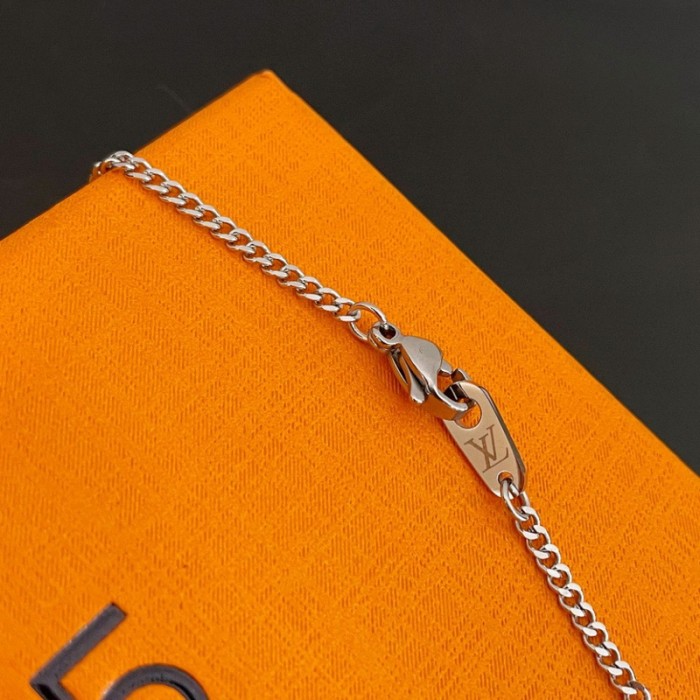 LV X Nigo tiger necklace FZXL008