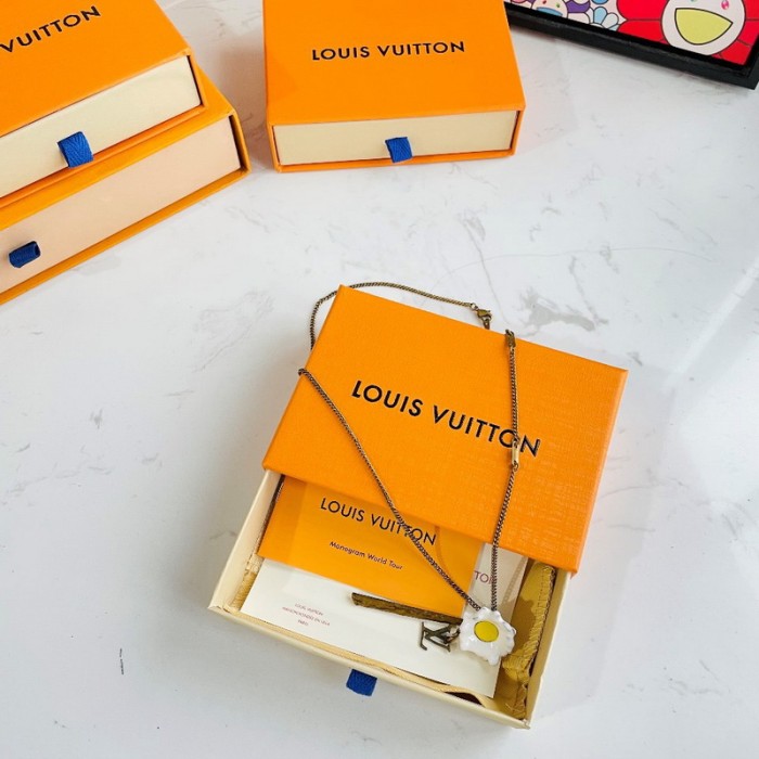 LV GARDENING Necklace FZXL018