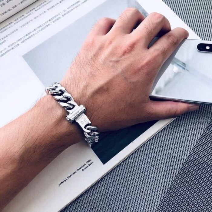 LV chan links silvery metal Bracelet FZXL025