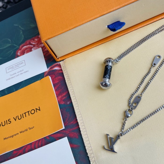 LV dumbbel Necklace FZXL028