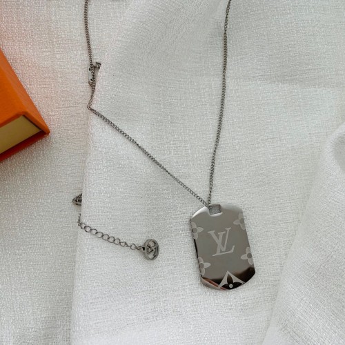 LV Leather stitching military nameplate Necklace FZXL029