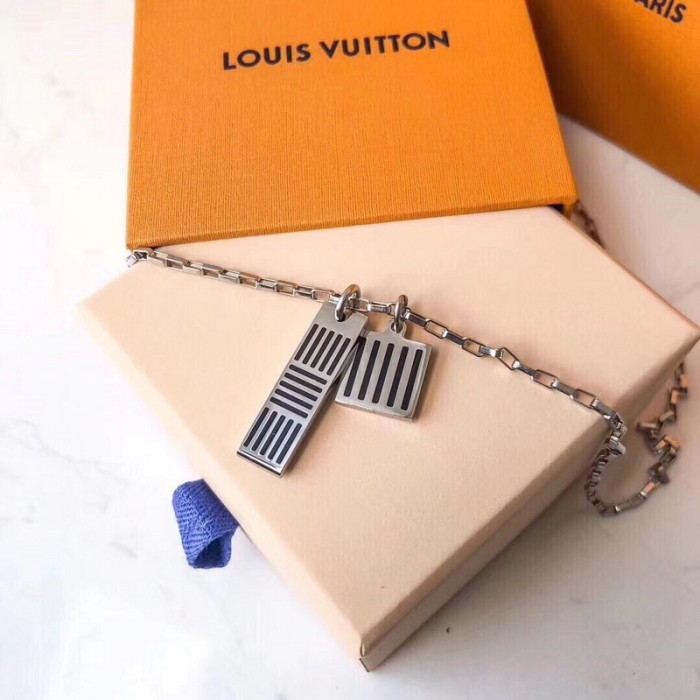 LV damier black necklace FZXL041