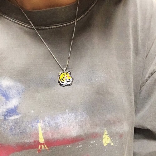 LV X Nigo tiger necklace FZXL008