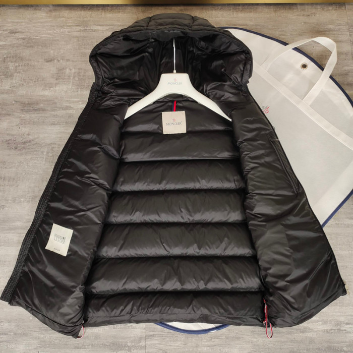 Moncler Vanoise Down vest jacket FZJK0569