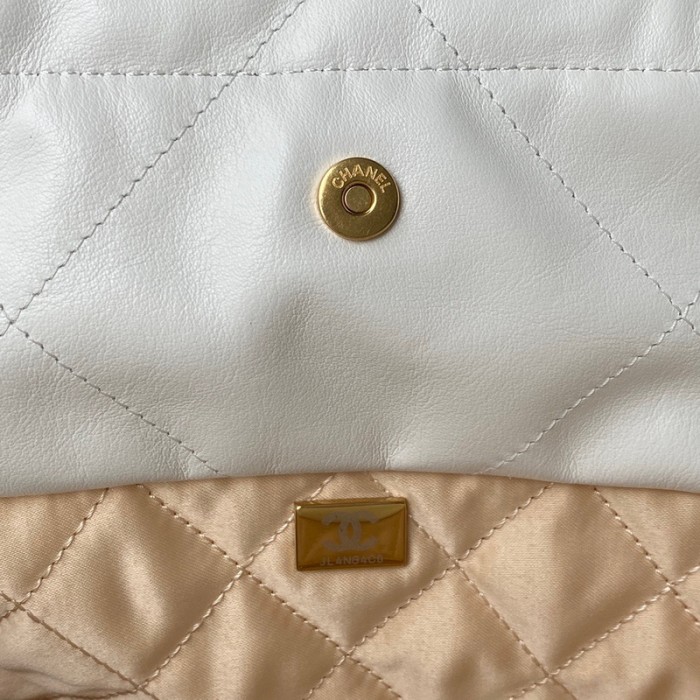 Chanel 22 Bag FZBB030 35cm*37cm*7cm