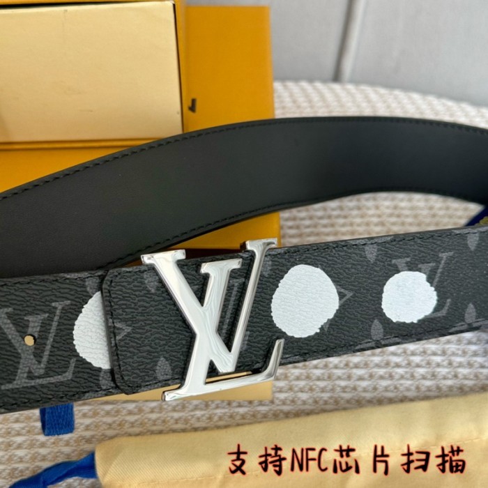LV x YK LV INITIALES 40MM REVERSIBLE BELT FZYD002