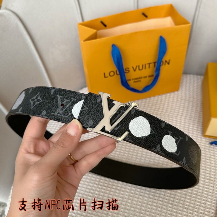 LV x YK LV INITIALES 40MM REVERSIBLE BELT FZYD002
