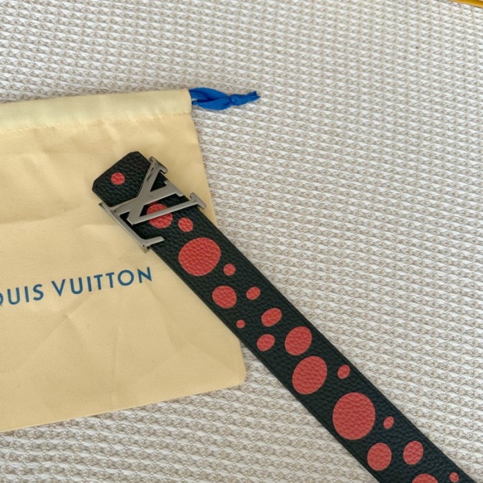 LV x YK LV INITIALES 40MM REVERSIBLE BELT FZYD001