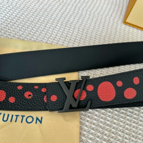 LV x YK LV INITIALES 40MM REVERSIBLE BELT FZYD001