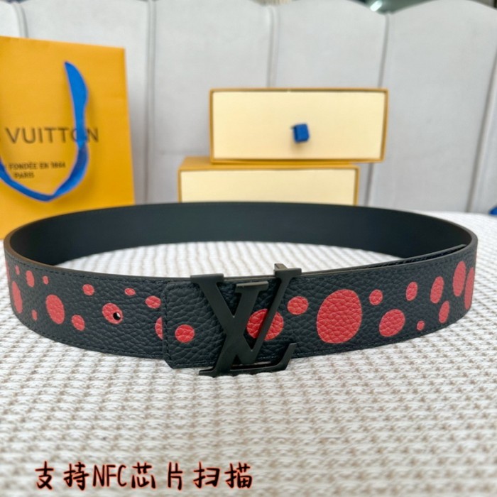 LV x YK LV INITIALES 40MM REVERSIBLE BELT FZYD001