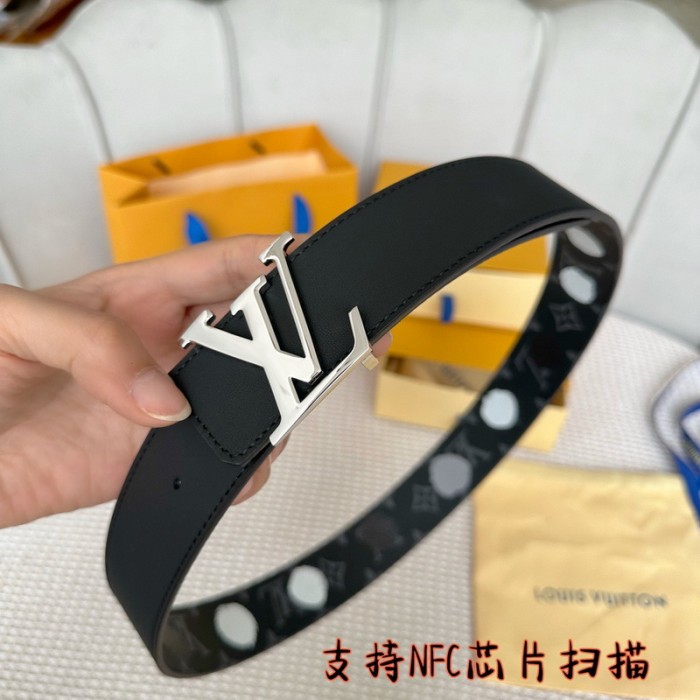 LV x YK LV INITIALES 40MM REVERSIBLE BELT FZYD002