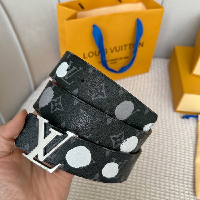 LV x YK LV INITIALES 40MM REVERSIBLE BELT FZYD002