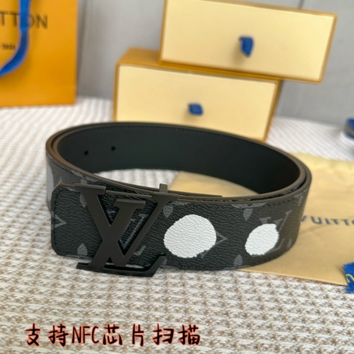 LV x YK LV INITIALES 40MM REVERSIBLE BELT FZYD002