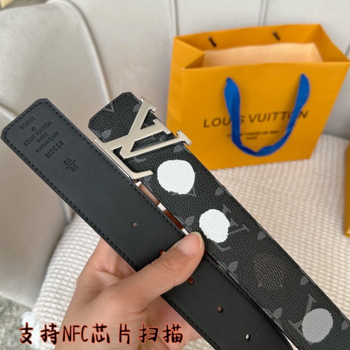 LV x YK LV INITIALES 40MM REVERSIBLE BELT FZYD002