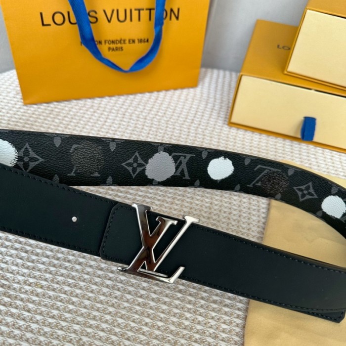 LV x YK LV INITIALES 40MM REVERSIBLE BELT FZYD002