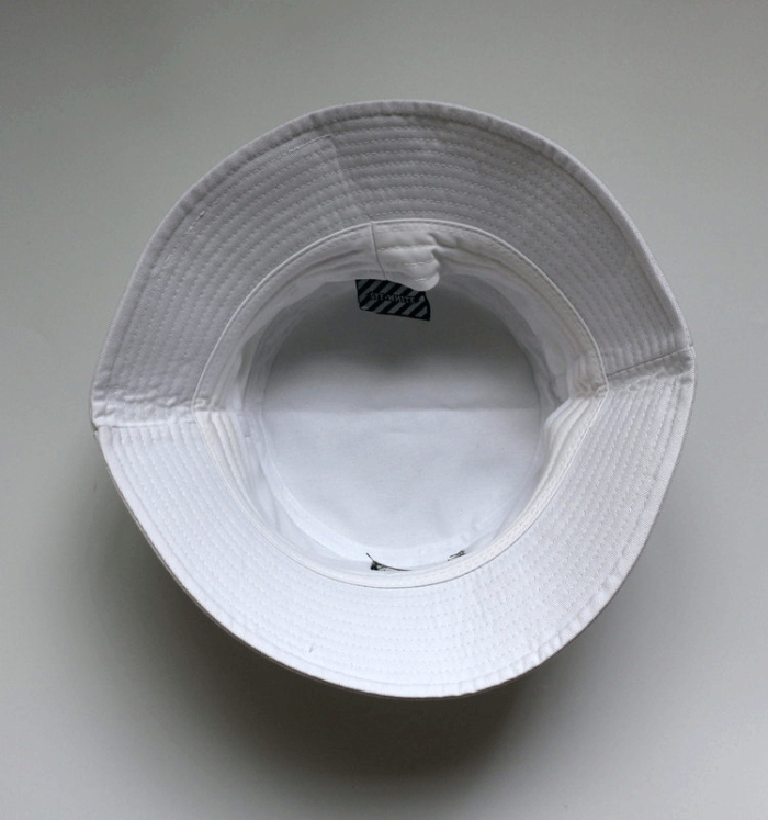 Off White hat FZMZ000