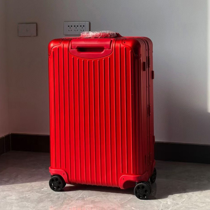 RIMOWA suitcase FZXLX001