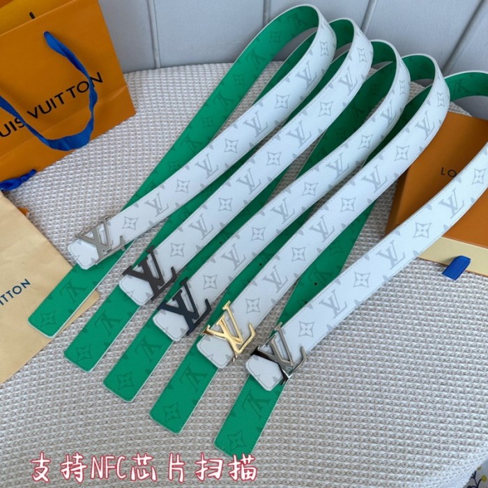LV REVERSIBLE 40MM BELT FZYD067