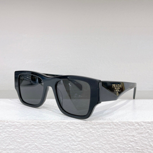 Prada PR 10ZW Sunglasses FZMJ154