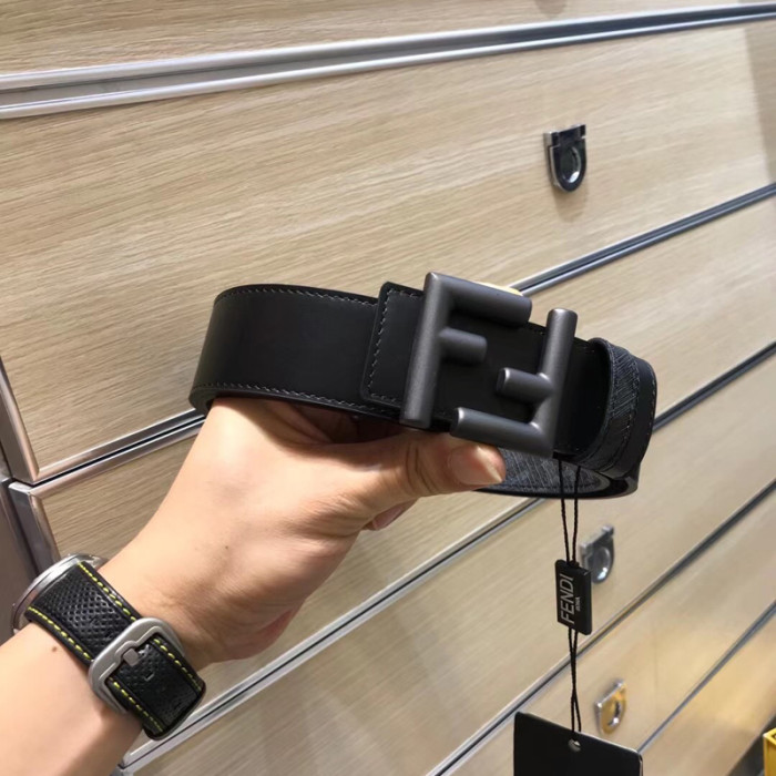 Fendi Ceinture FF 38MM REVERSIBLE BELT FZYD098