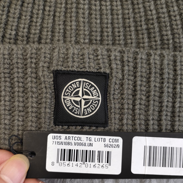 Stone island 19FW N10B5 WOOL BEANIE HAT FZMZ144