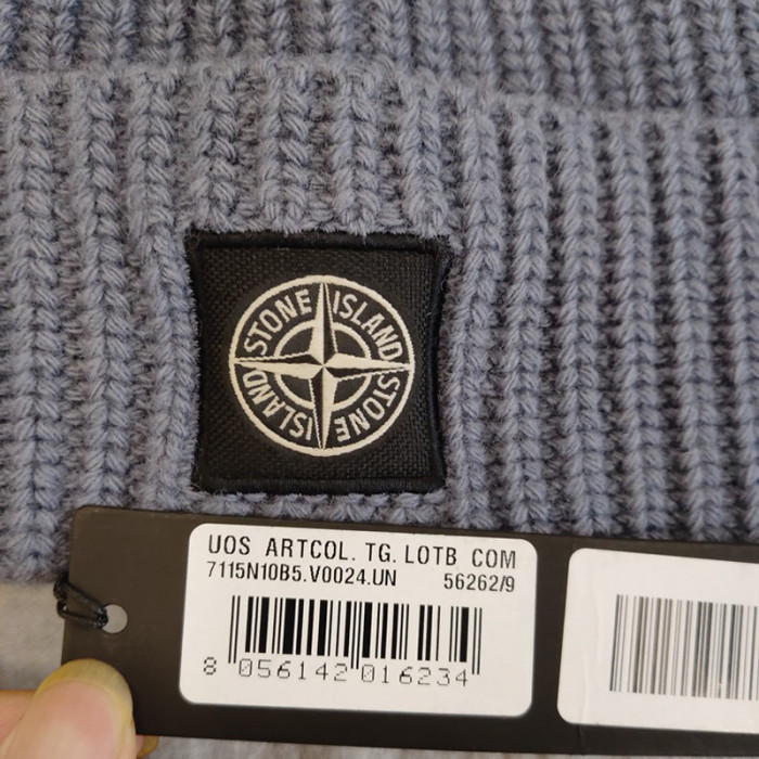 Stone island 19FW N10B5 WOOL BEANIE HAT FZMZ144