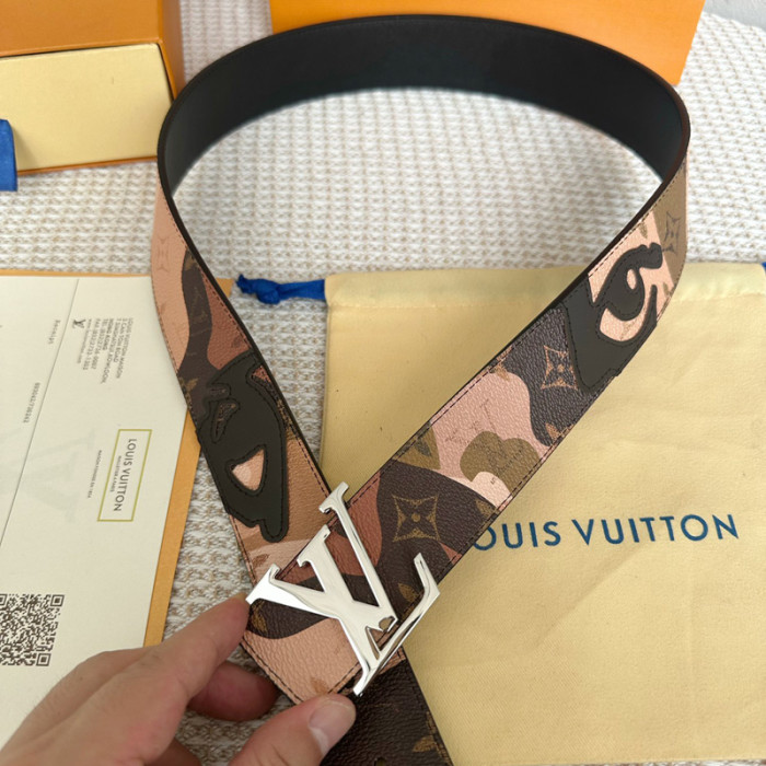 LV INITIALES 40MM REVERSIBLE BELT FZYD117