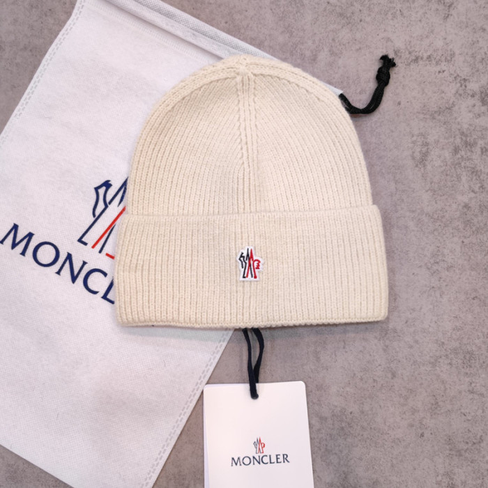 Moncler Beanie Knitted Hat FZMZ155