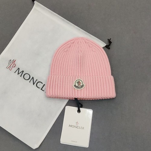 Moncler Wool Beanie Knitted Hat FZMZ152