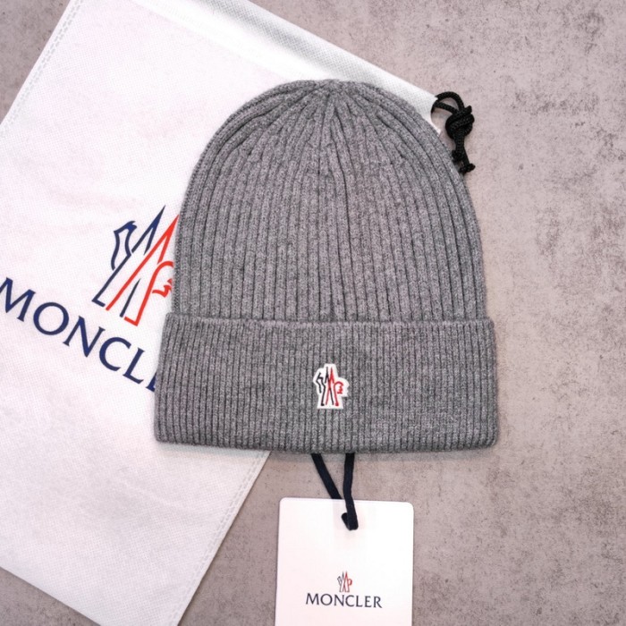 Moncler Beanie Knitted Hat FZMZ154