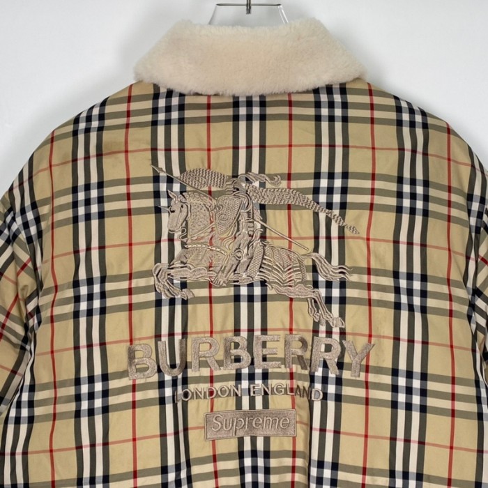 Supreme X Burberry Shearling Collar Down Puffer Jacket FZJK971