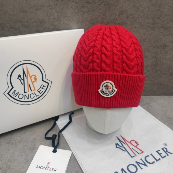 Moncler Beanie Knitted Hat FZMZ160