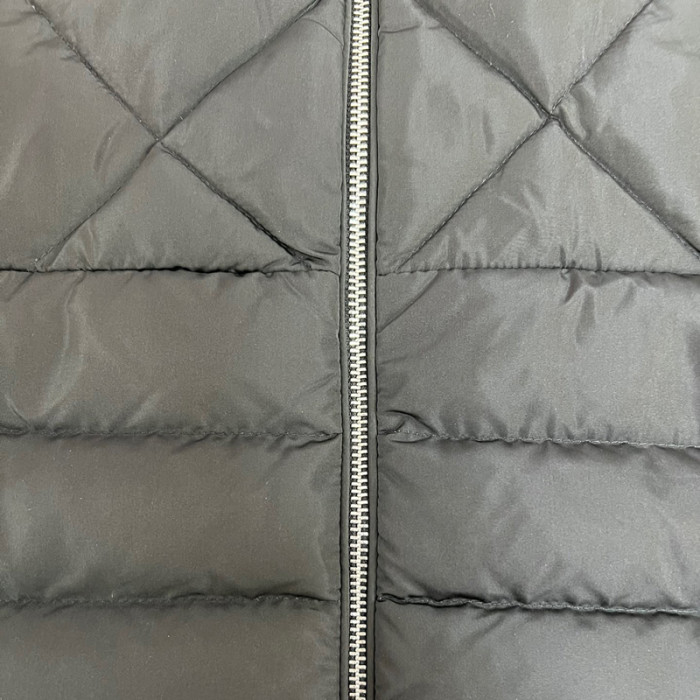 Moncler Down Jacket FZJK1098