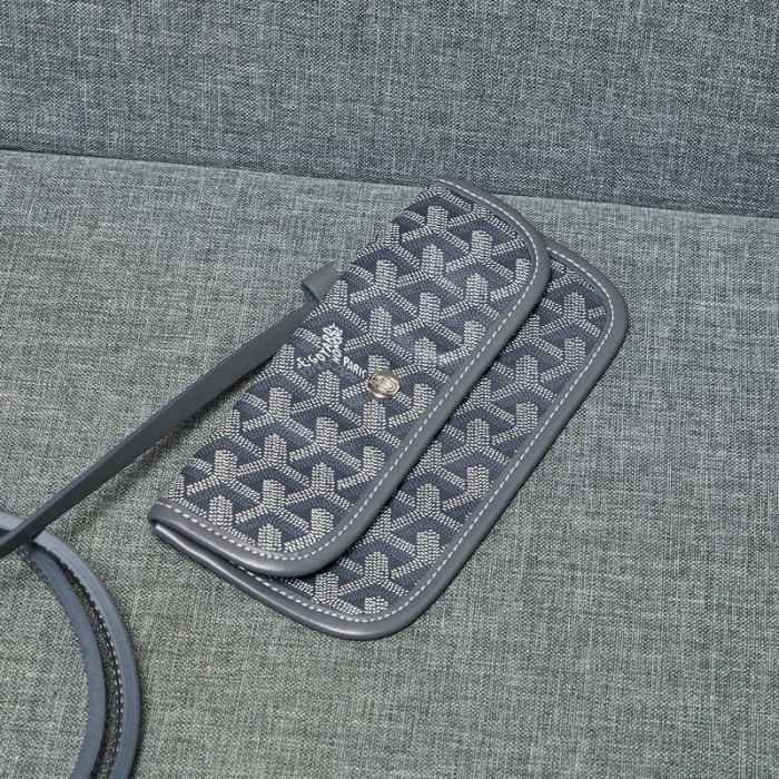 GOYARD SAINT LOUIS BAG FZBB059