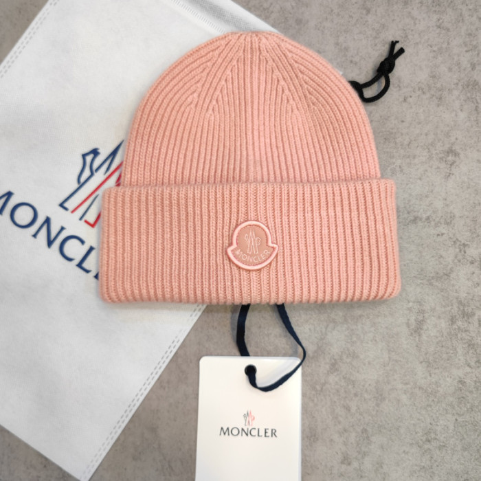 Moncler Wool Beanie Knitted Hat FZMZ171