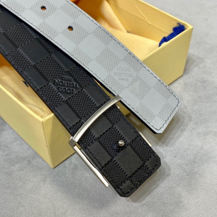 LV Damier INITIALES 40MM REVERSIBLE BELT FZYD147
