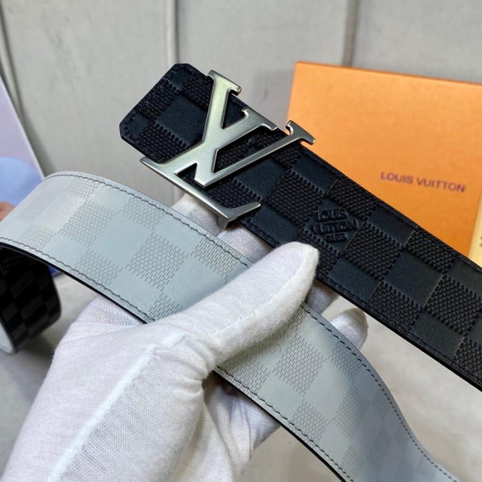 LV Damier INITIALES 40MM REVERSIBLE BELT FZYD147