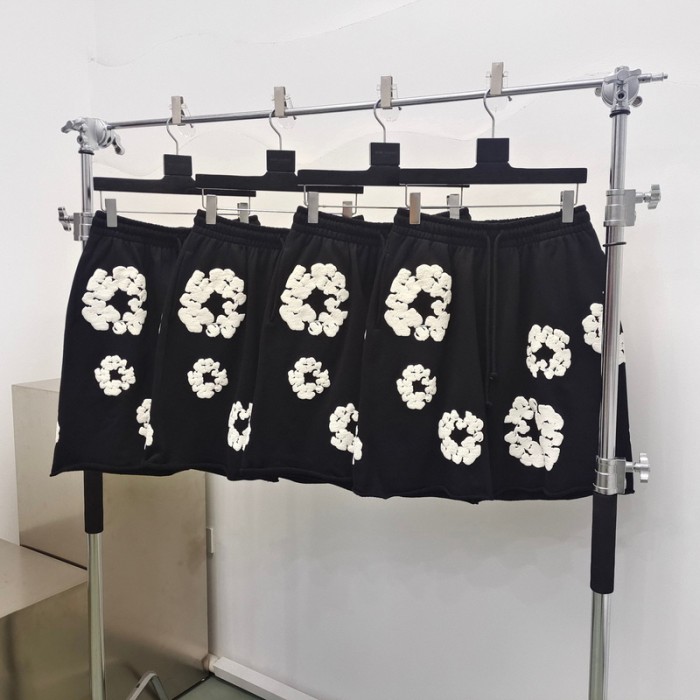 DENIM TEARS Shorts FZKZ761