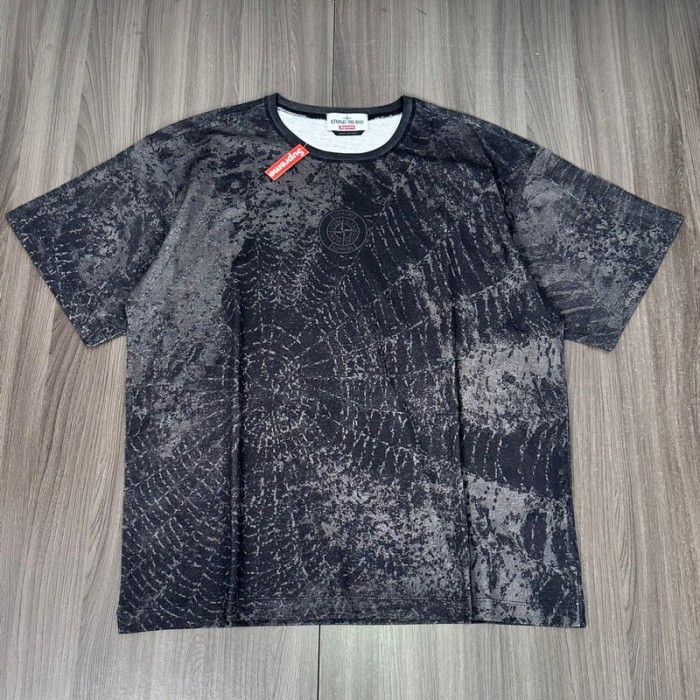 SUPREME X STONE ISLAND FW23 FELPA TEE FZTX3354