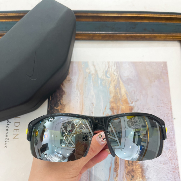 NIKE EV0620 Sunglasses FZMJ223