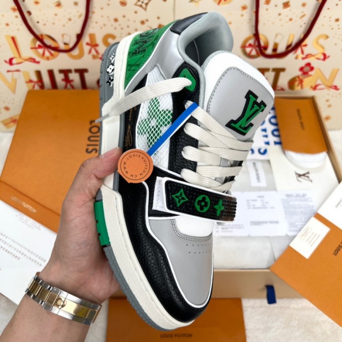 LV TRAINER Shoes FZXZ110