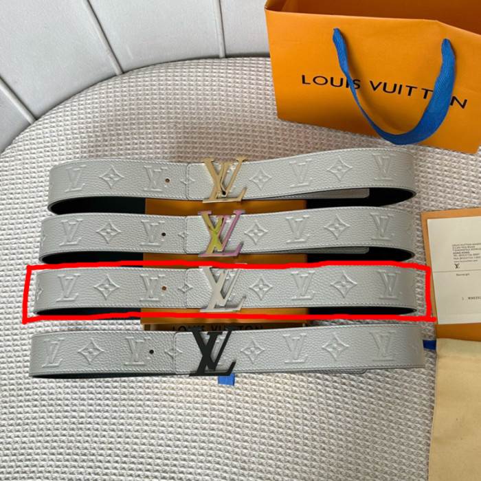 LV INITIALES 40MM REVERSIBLE BELT FZYD154