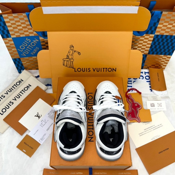 LV TRAINER 2 Shoes FZXZ114