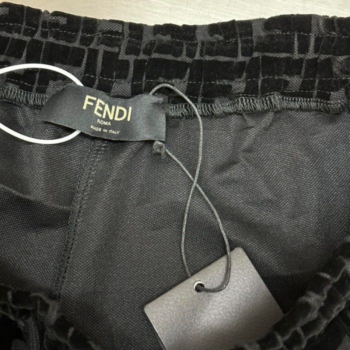 Fendi Shorts FZKZ787